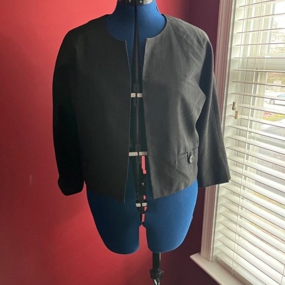 Worthington Cropped Blazer - Picture 1 of 9